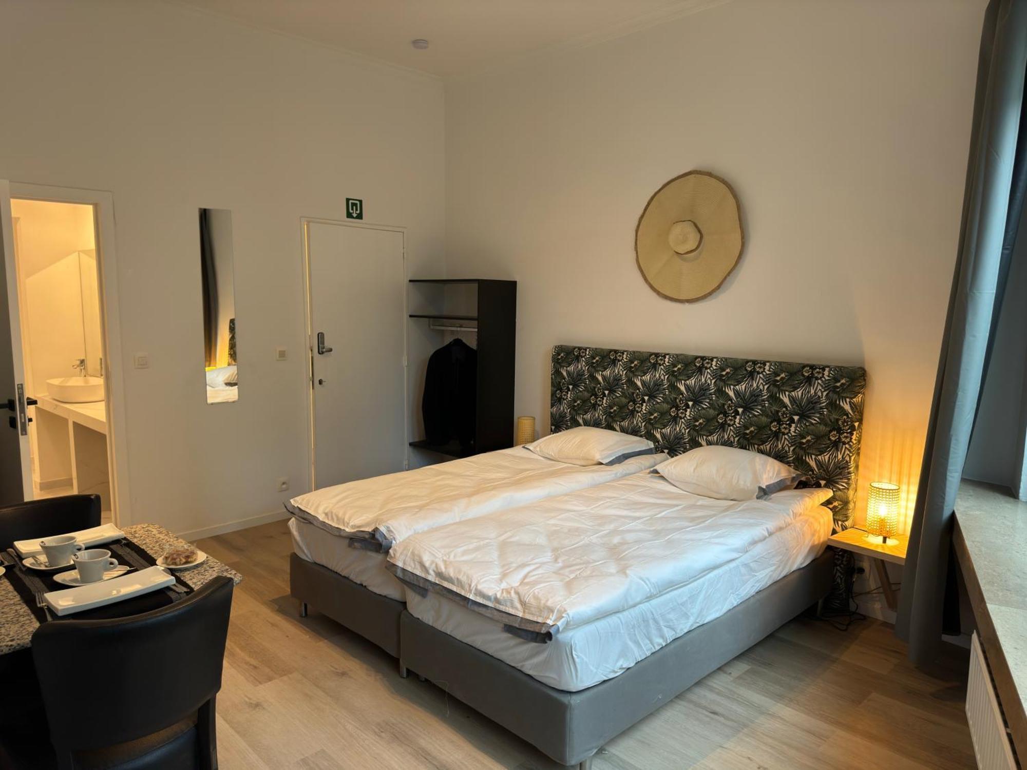 Two Bedroom Loft In The City Center By The Meir แอนต์เวิร์ป ภายนอก รูปภาพ